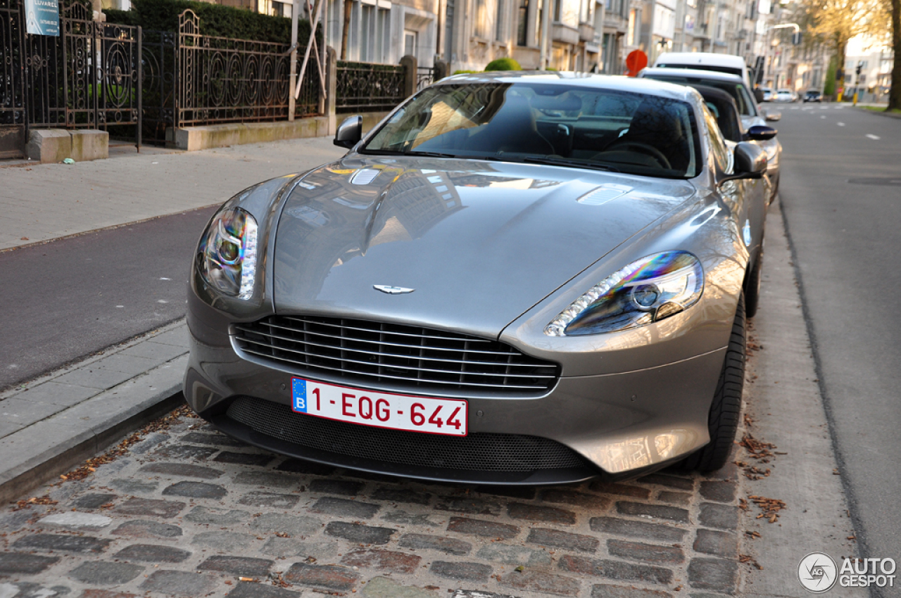 Aston Martin DB9 2013