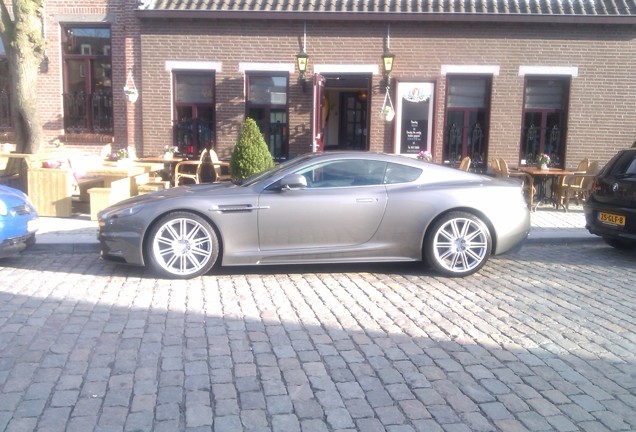 Aston Martin DBS