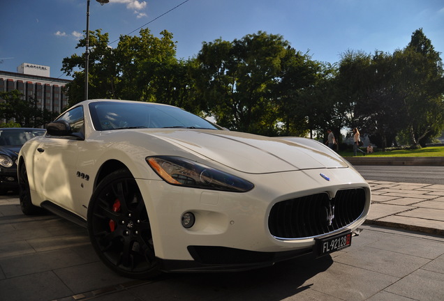 Maserati GranTurismo S MC Sport Line