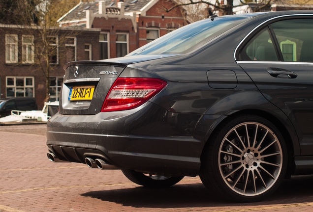 Mercedes-Benz C 63 AMG W204