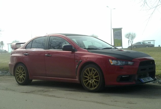 Mitsubishi Lancer Evolution X