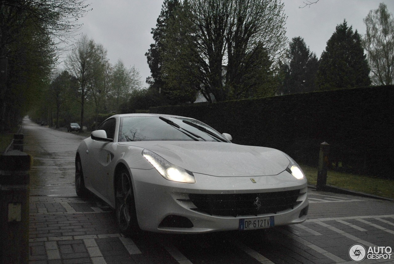 Ferrari FF