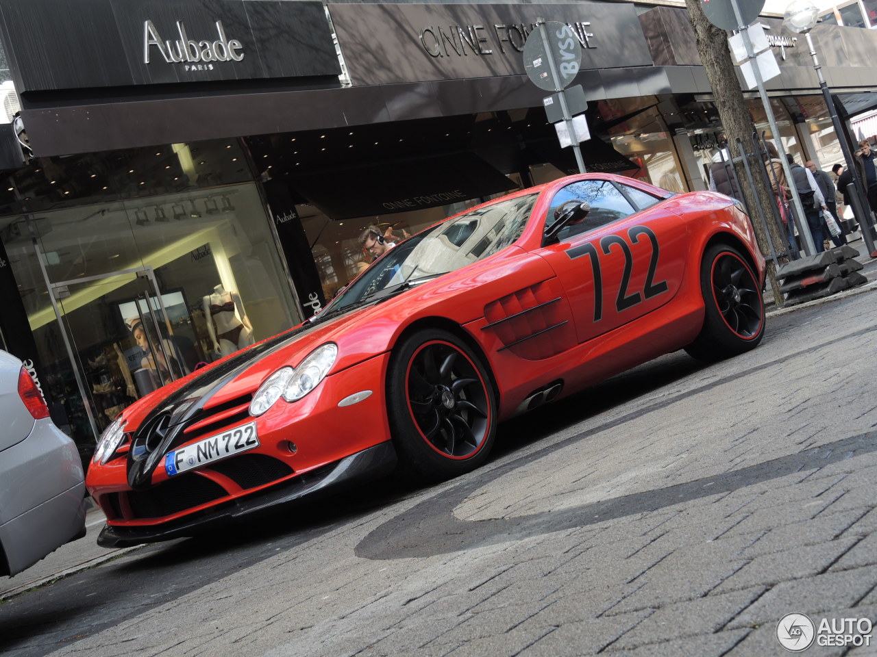 Mercedes-Benz SLR McLaren