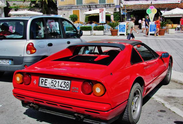 Ferrari GTS Turbo