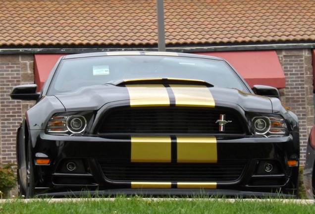 Ford Mustang GT 2013