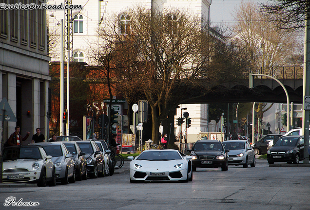 Lamborghini Aventador LP700-4