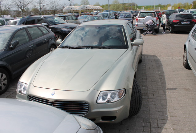 Maserati Quattroporte