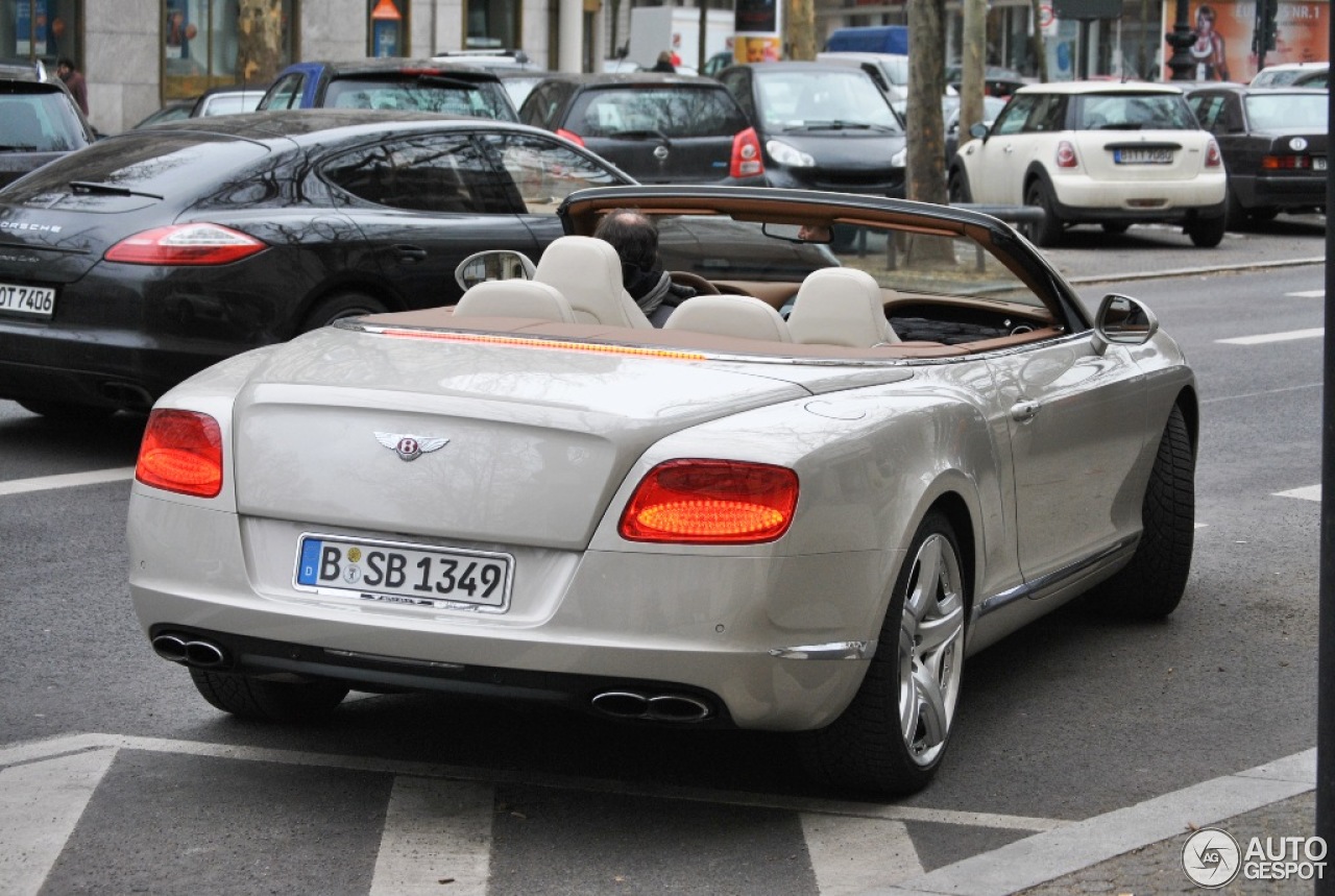 Bentley Continental GTC V8