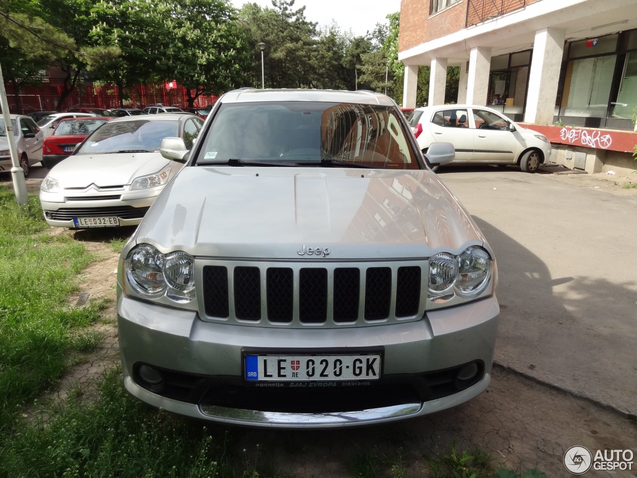 Jeep Grand Cherokee SRT-8 2005