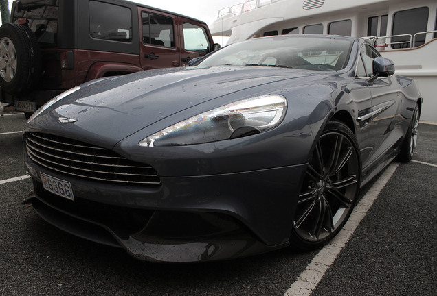 Aston Martin Vanquish 2013