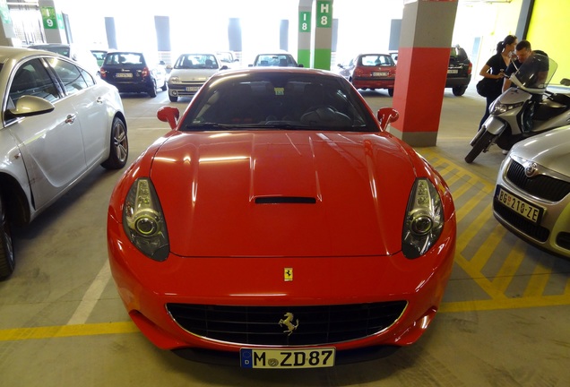 Ferrari California