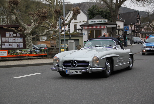 Mercedes-Benz 300SL Roadster