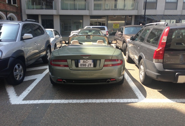 Aston Martin DB9 Volante