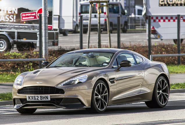 Aston Martin Vanquish 2013