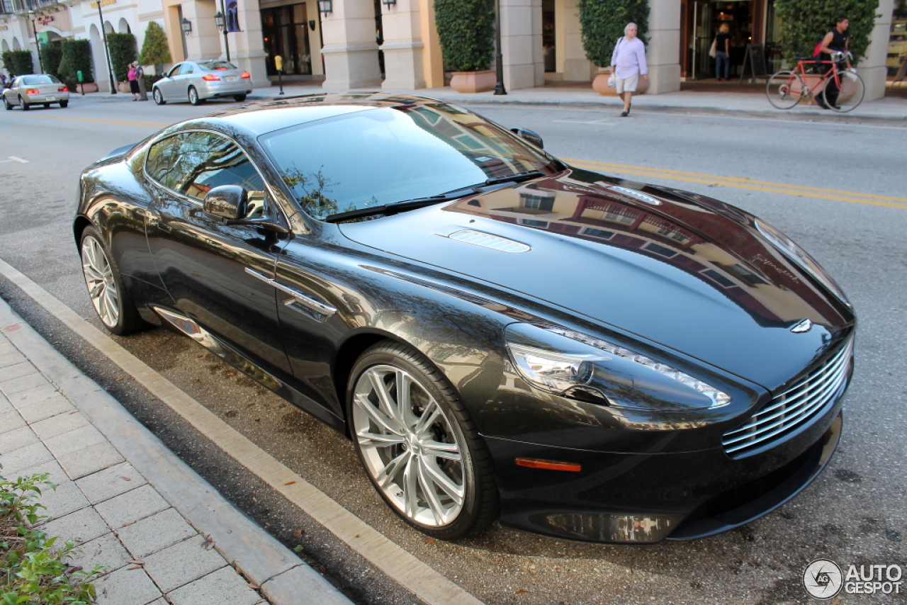 Aston Martin DB9 2013