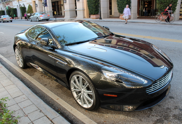 Aston Martin DB9 2013