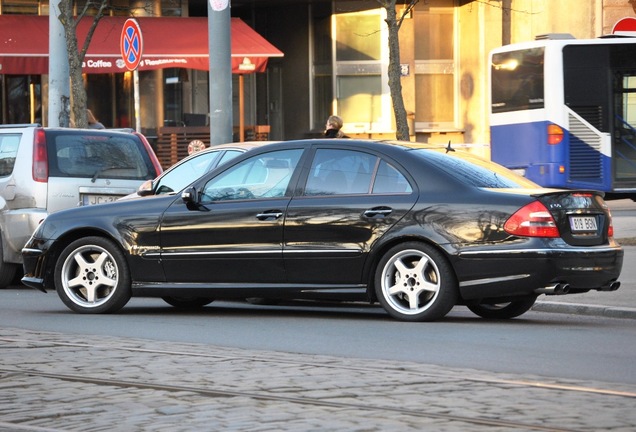 Mercedes-Benz E 55 AMG