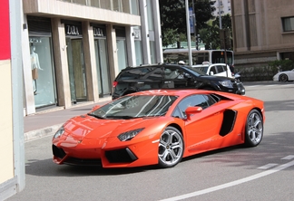 Lamborghini Aventador LP700-4