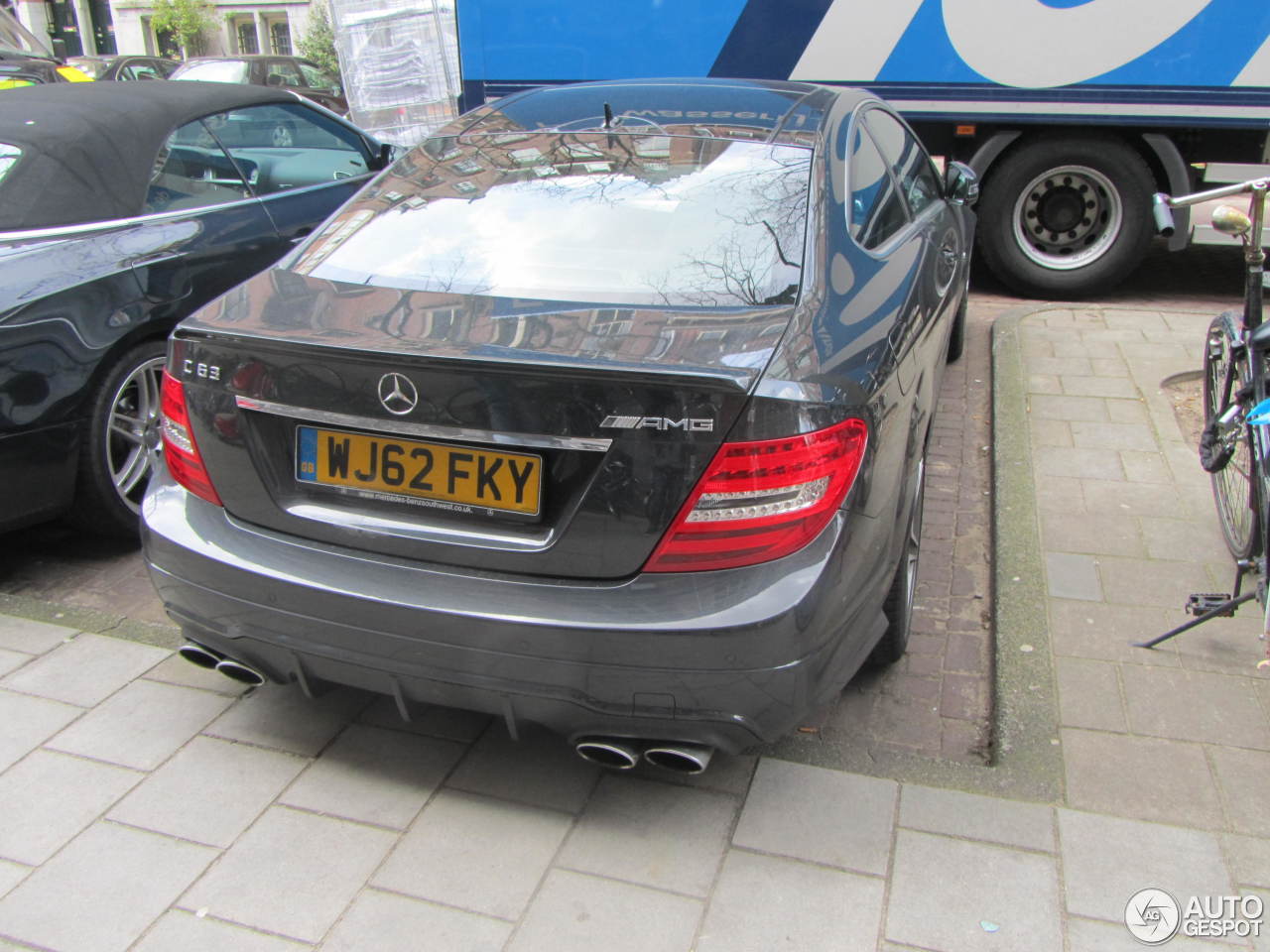 Mercedes-Benz C 63 AMG Coupé