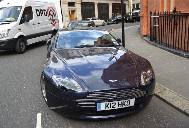 Aston Martin V8 Vantage