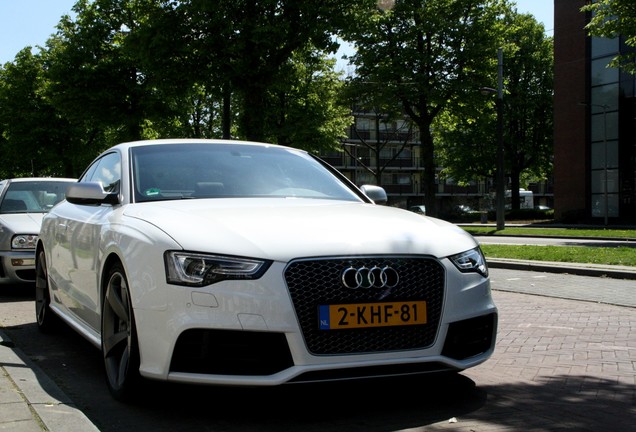 Audi RS5 B8 2012