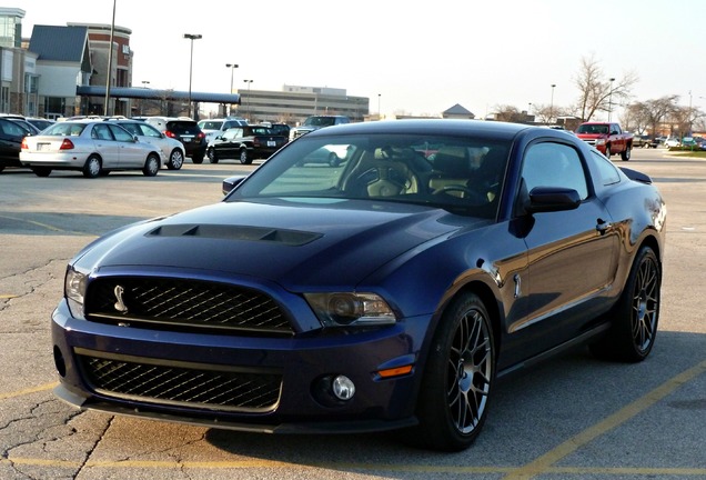 Ford Mustang Shelby GT500 2010