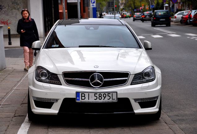 Mercedes-Benz C 63 AMG Coupé