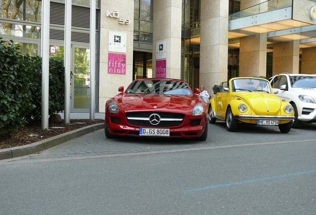 Mercedes-Benz SLS AMG Roadster