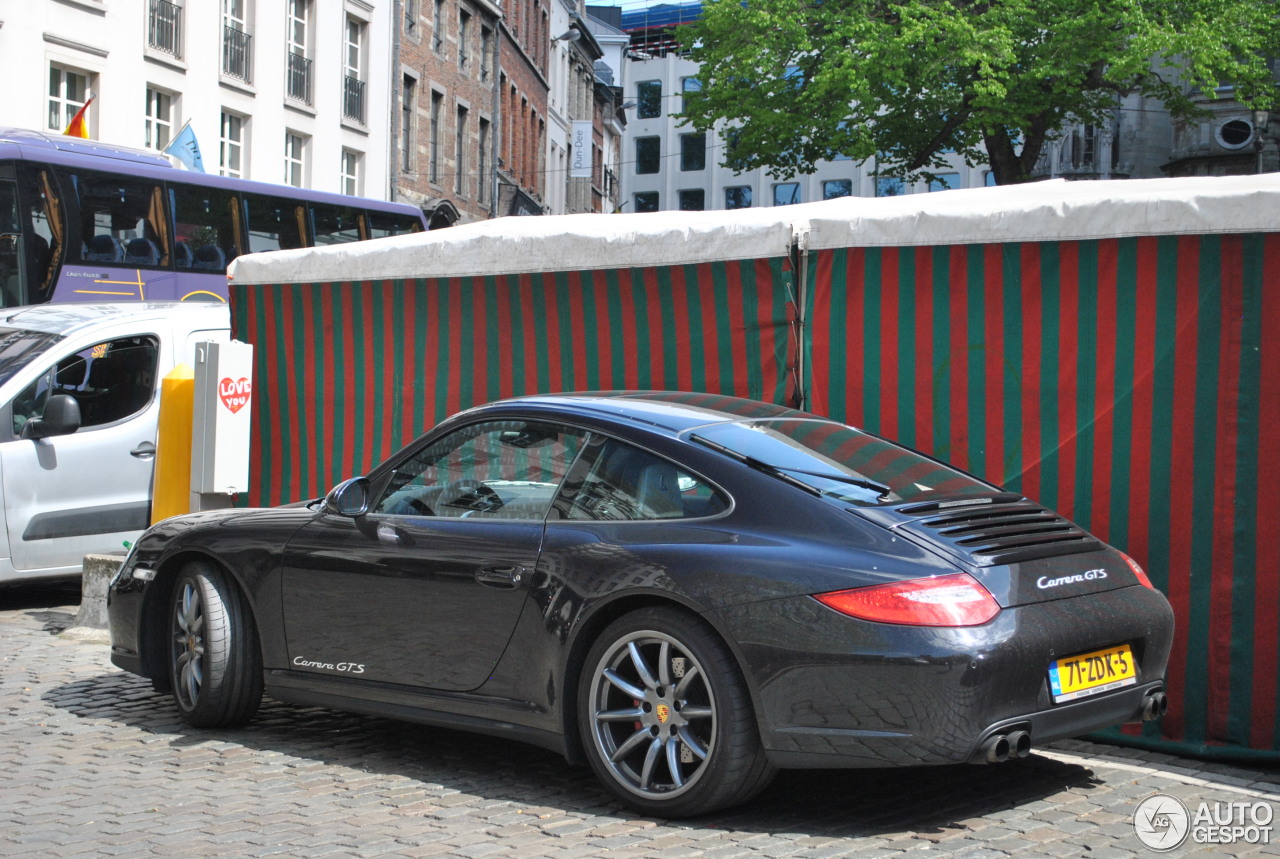 Porsche 997 Carrera GTS