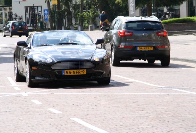 Aston Martin DB9 Volante