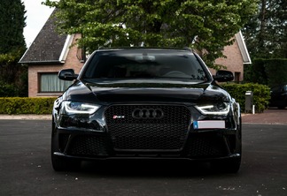 Audi RS4 Avant B8