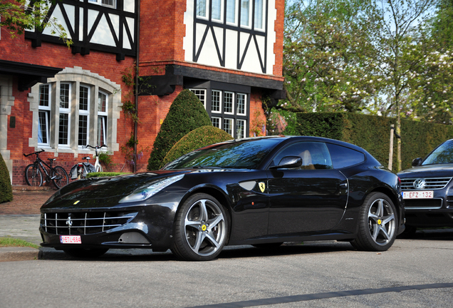 Ferrari FF