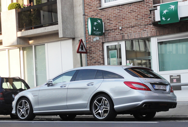 Mercedes-Benz CLS 63 AMG X218 Shooting Brake