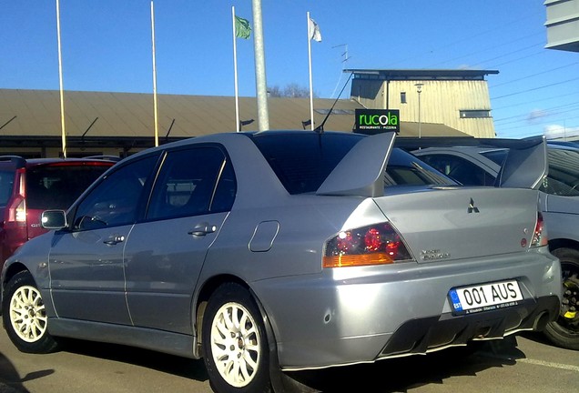 Mitsubishi Lancer Evolution IX