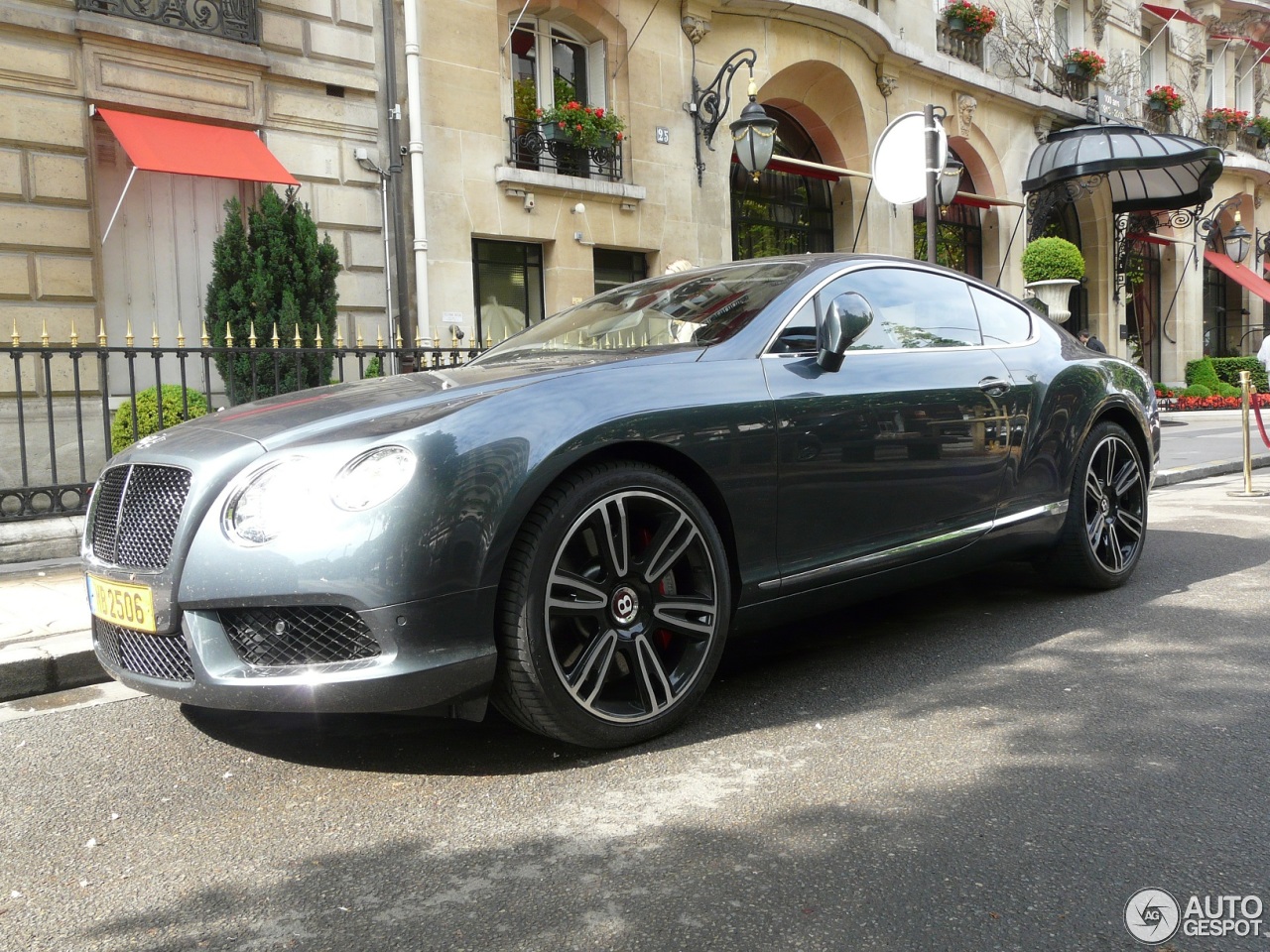 Bentley Continental GT V8