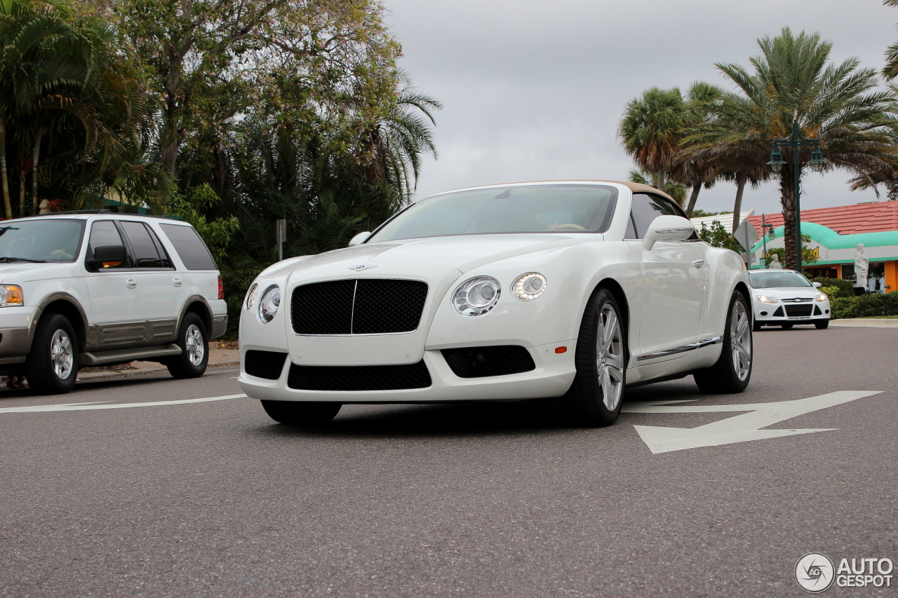 Bentley Continental GTC V8