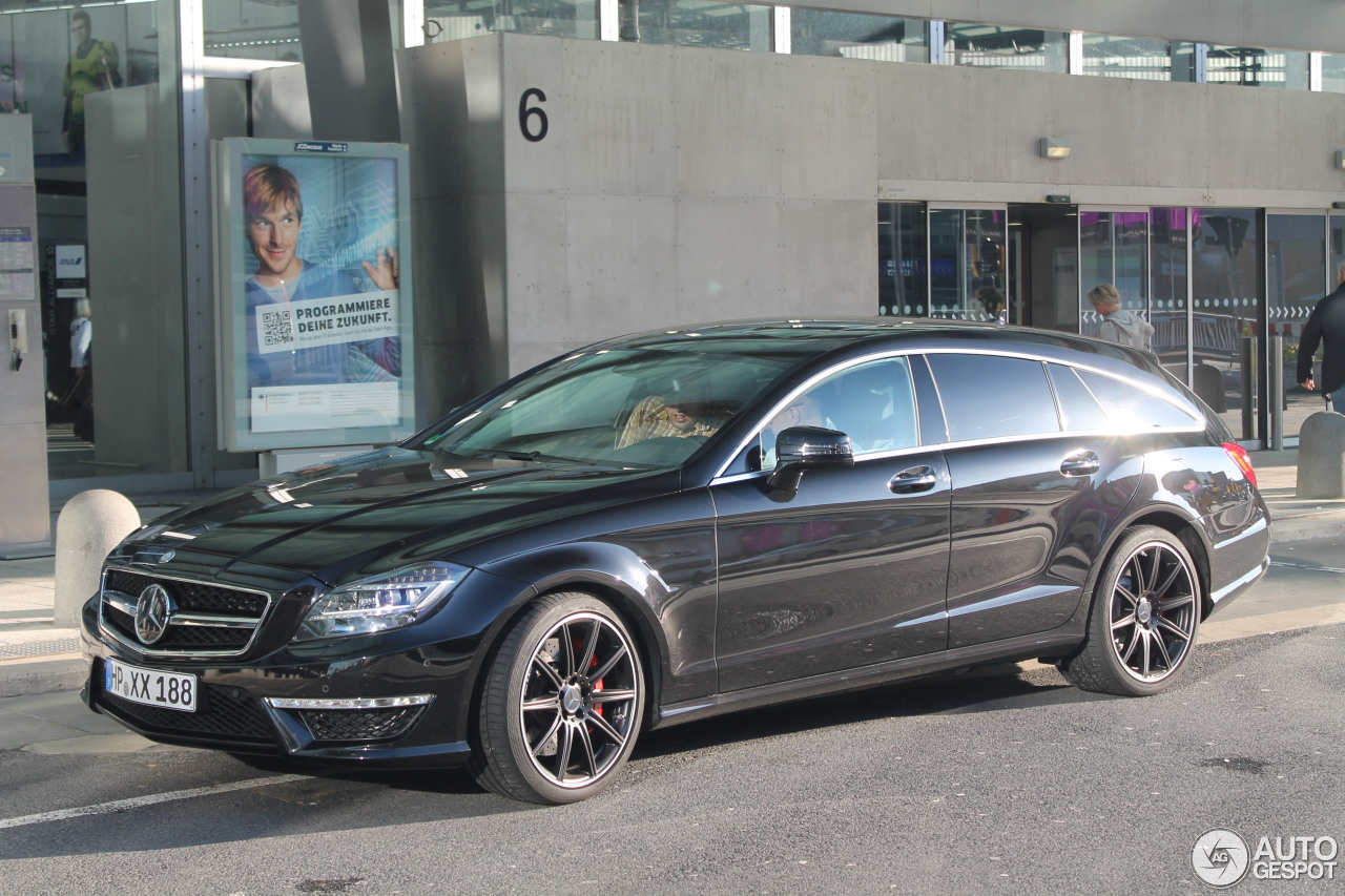 Mercedes-Benz CLS 63 AMG X218 Shooting Brake