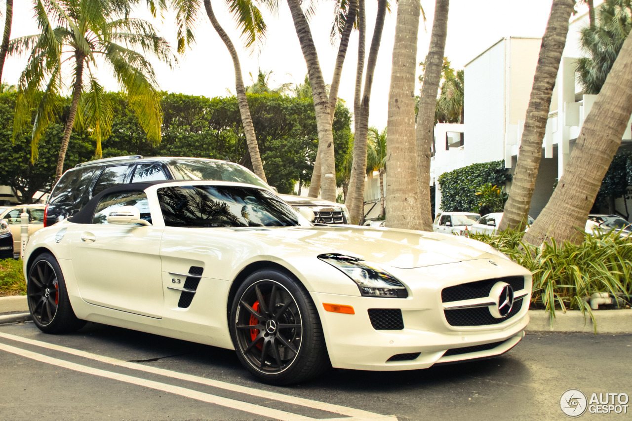 Mercedes-Benz SLS AMG