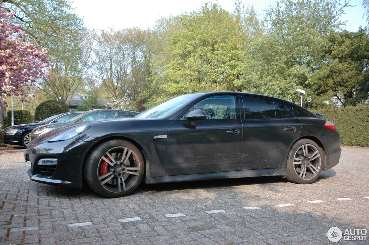 Porsche 970 Panamera GTS MkI