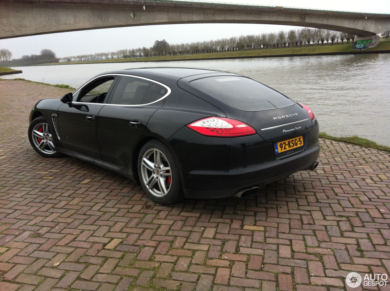 Porsche 970 Panamera Turbo MkI