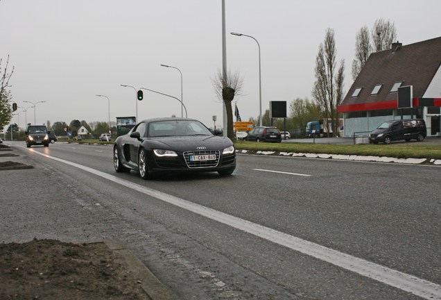 Audi R8 V10