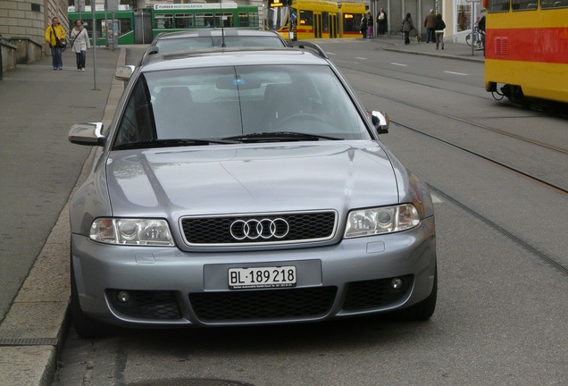 Audi RS4 Avant B5