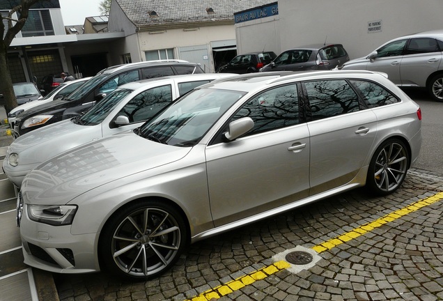 Audi RS4 Avant B8