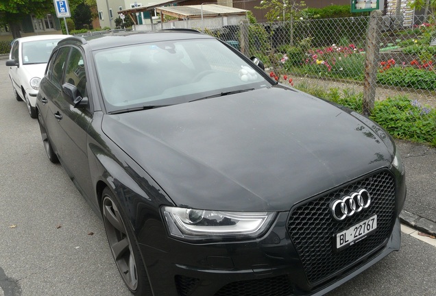 Audi RS4 Avant B8