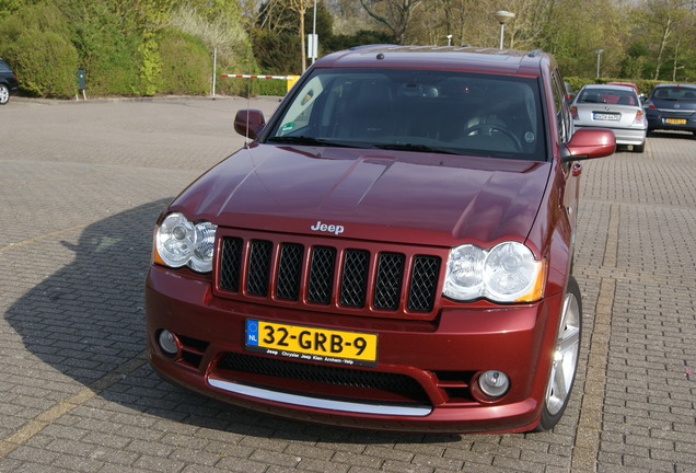 Jeep Grand Cherokee SRT-8 2005