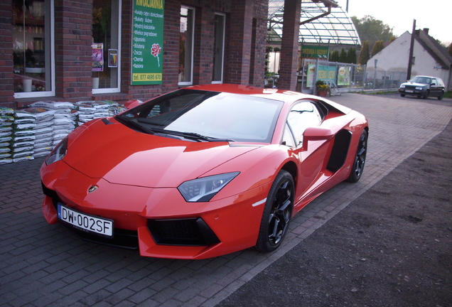 Lamborghini Aventador LP700-4