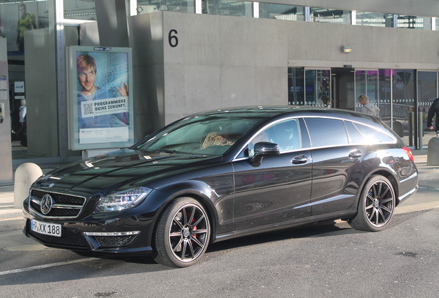 Mercedes-Benz CLS 63 AMG X218 Shooting Brake