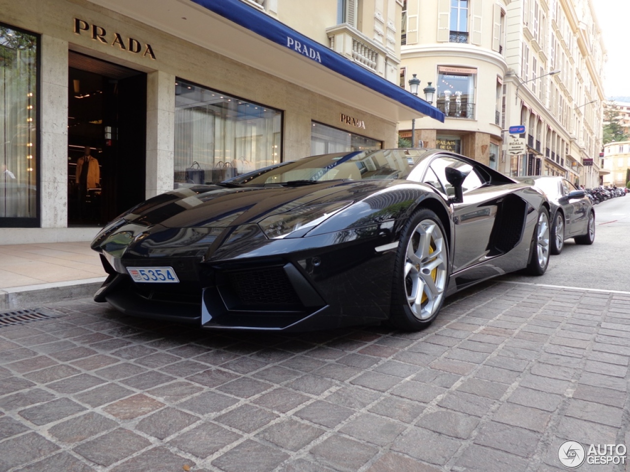 Lamborghini Aventador LP700-4