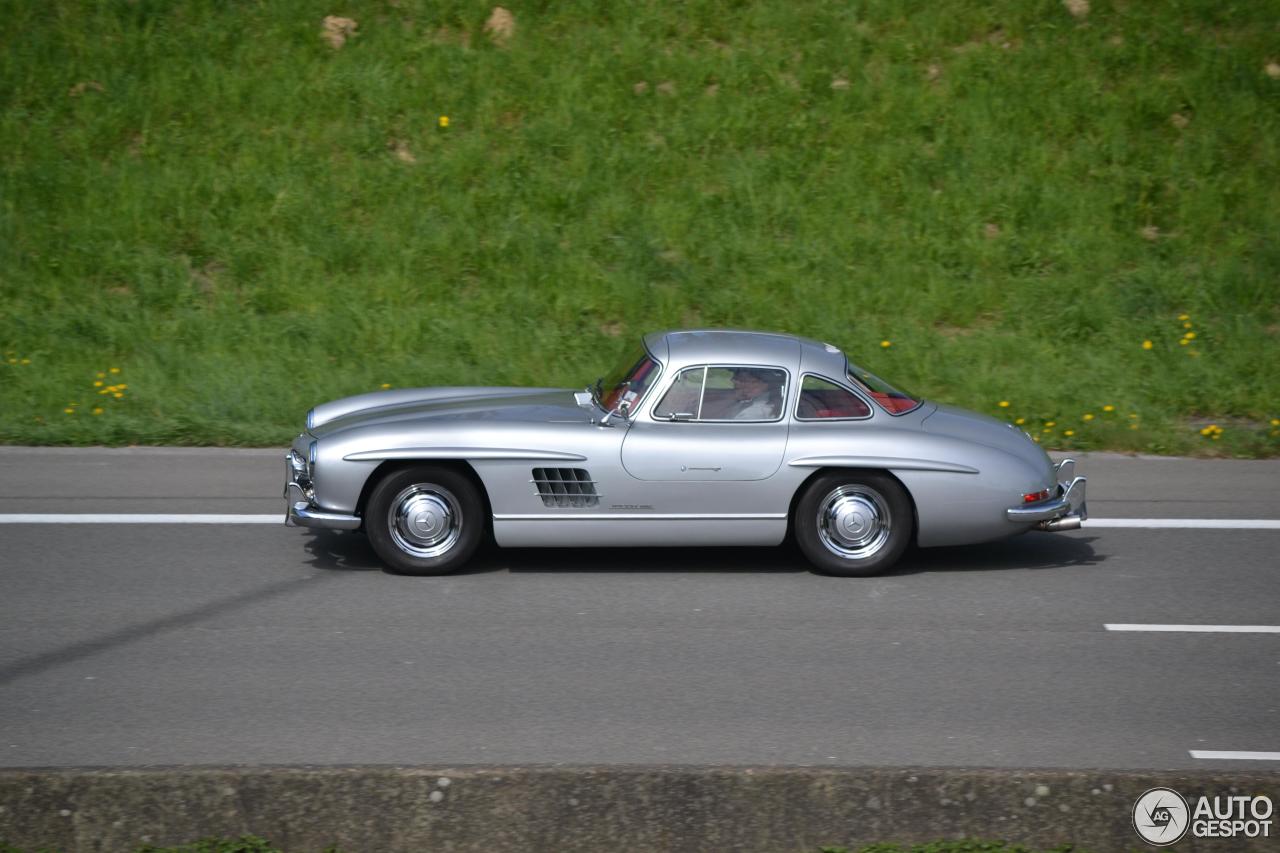 Mercedes-Benz 300SL Gullwing