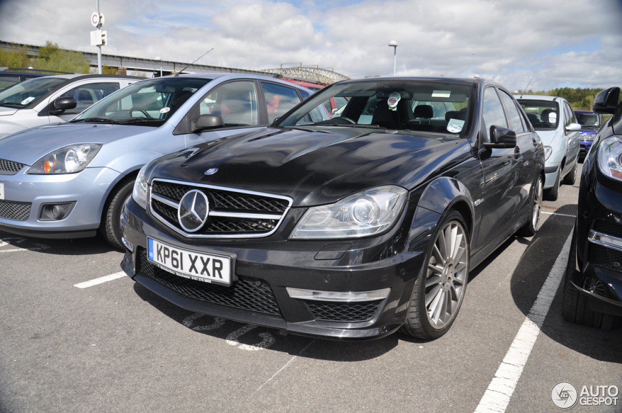 Mercedes-Benz C 63 AMG Edition 125